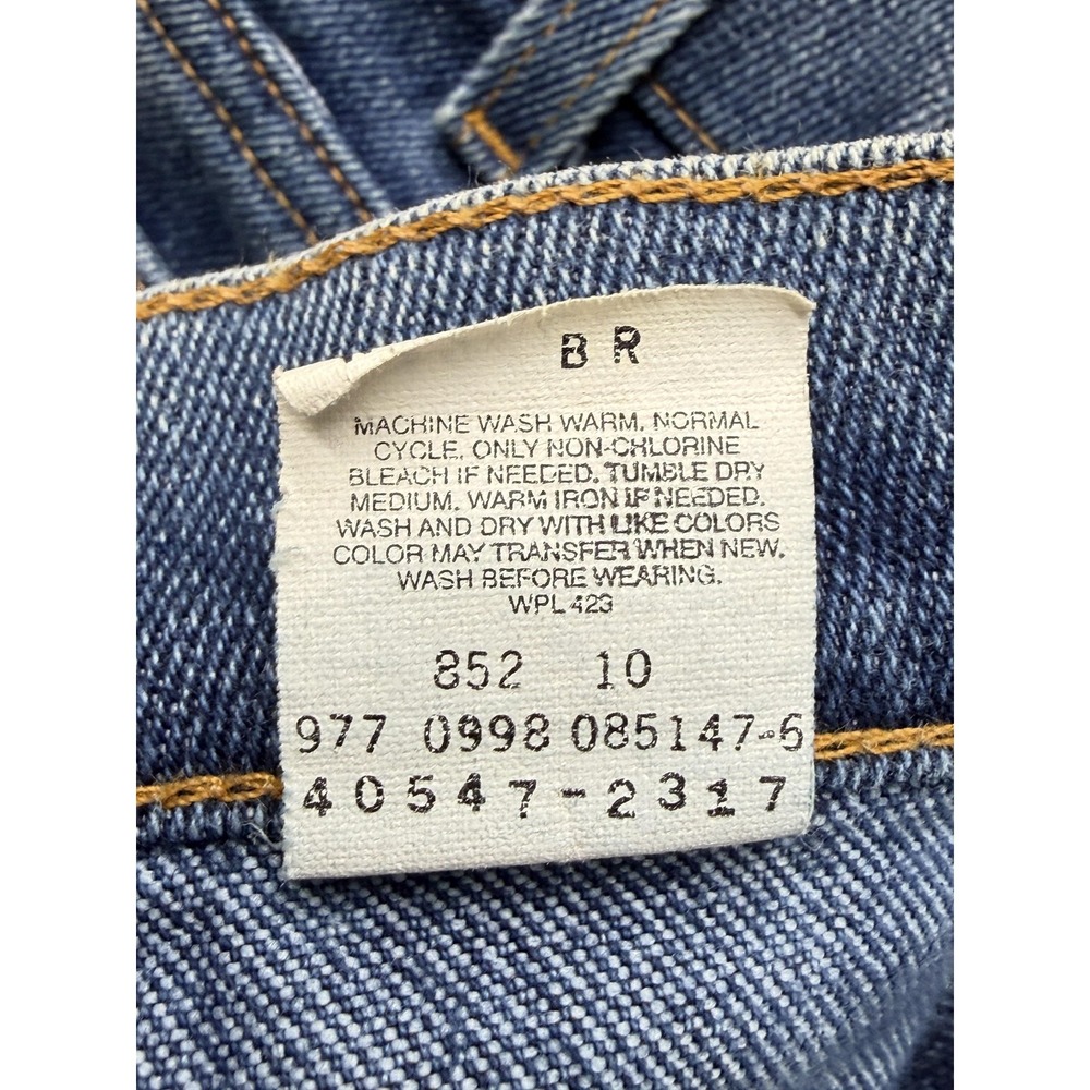 Vintage Levi's Jeans 40547-2317 Mens Measured 40x31 Blue - Picture 8 of 9